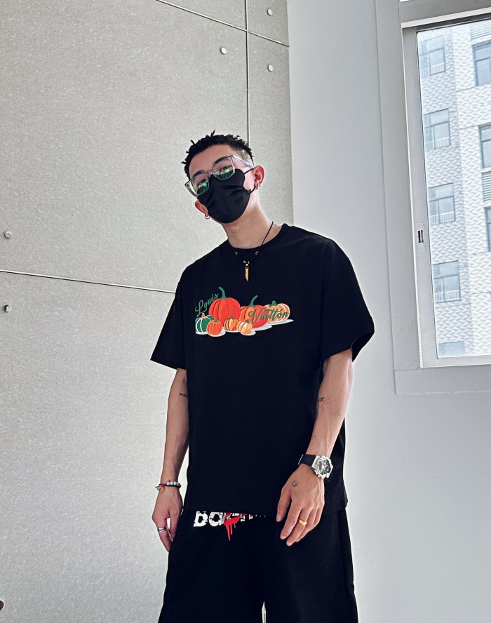 Clothes Louis Vuitton 550