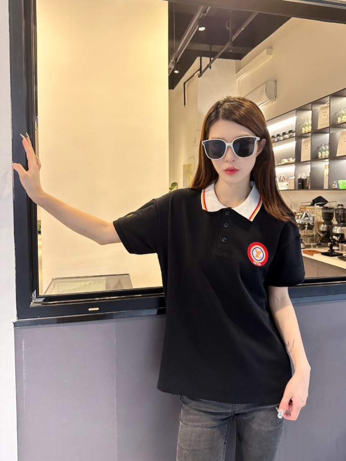 Clothes Louis Vuitton 556