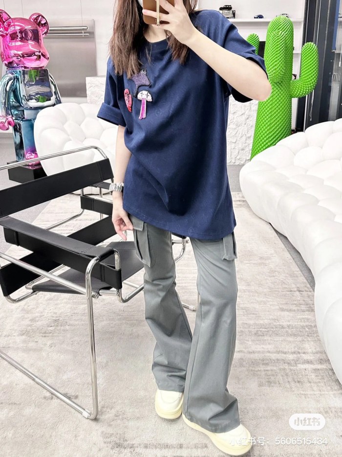 Clothes Louis Vuitton 538