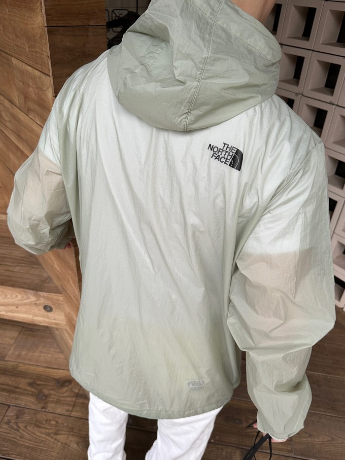 Clothes The North face 23
