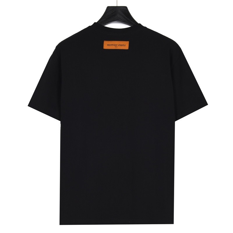 Clothes Louis Vuitton 550