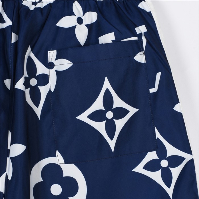 Clothes Louis Vuitton 545