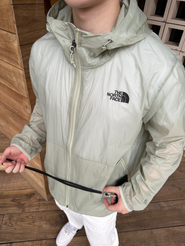 Clothes The North face 23