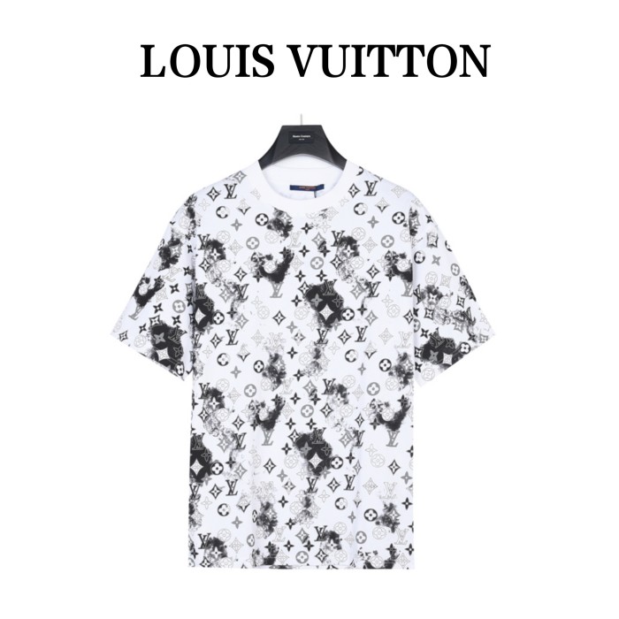 Clothes Louis Vuitton 537