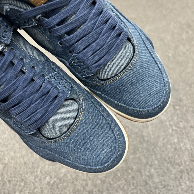 Jordan 4 Retro Levi's Denim (Tag with Levi's Logo)