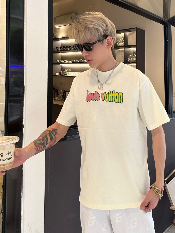 Clothes Louis Vuitton 558