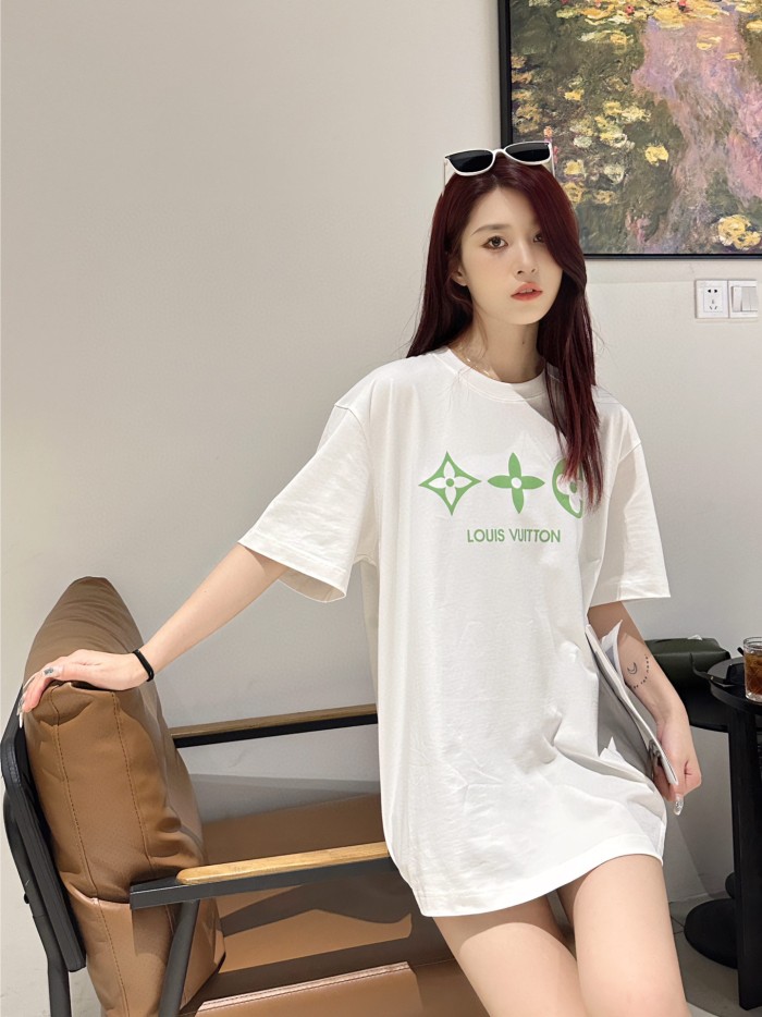 Clothes Louis Vuitton 560