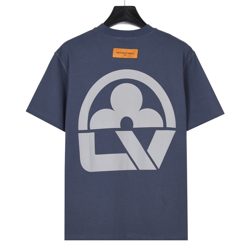 Clothes Louis Vuitton 563