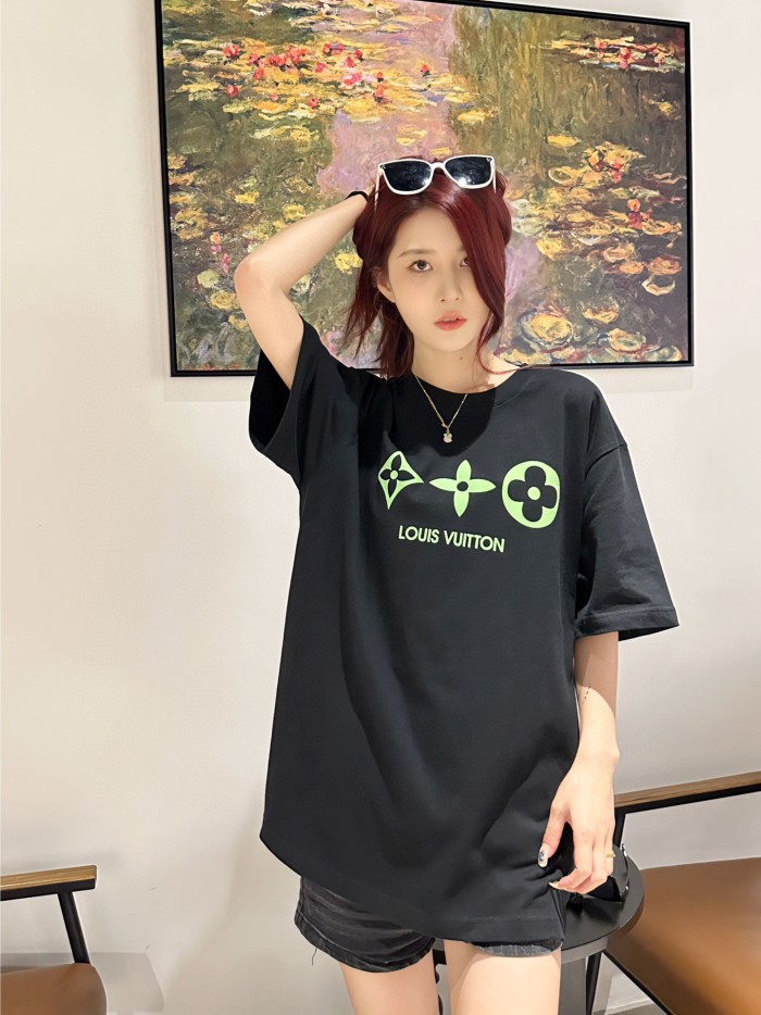 Clothes Louis Vuitton 559