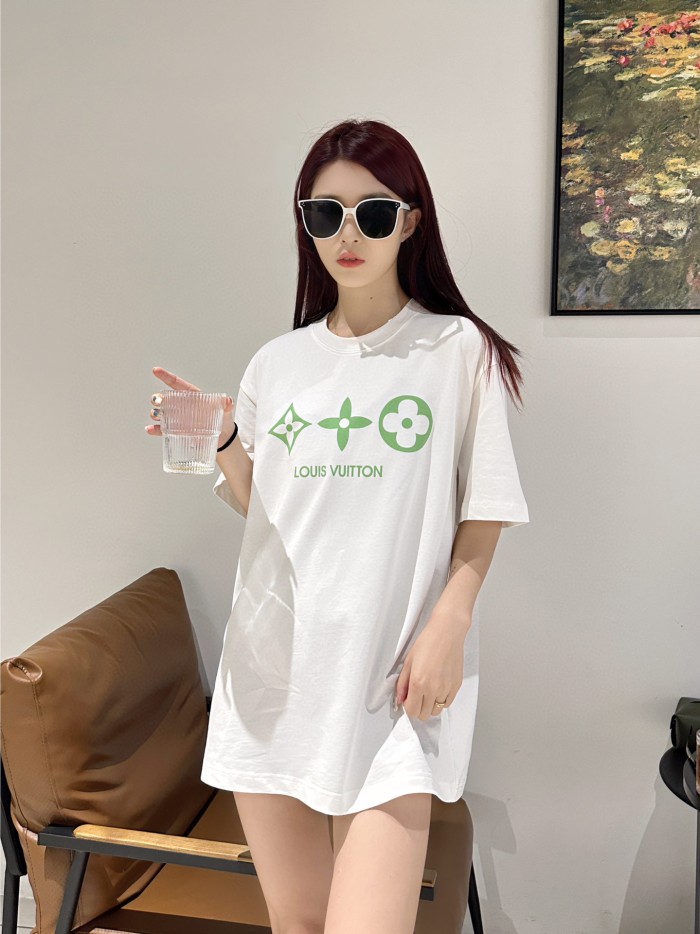 Clothes Louis Vuitton 560