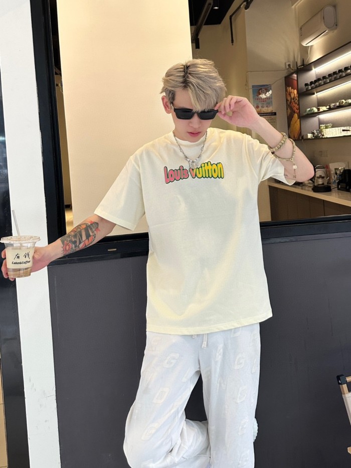 Clothes Louis Vuitton 558