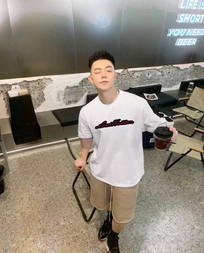 Clothes Louis Vuitton 566