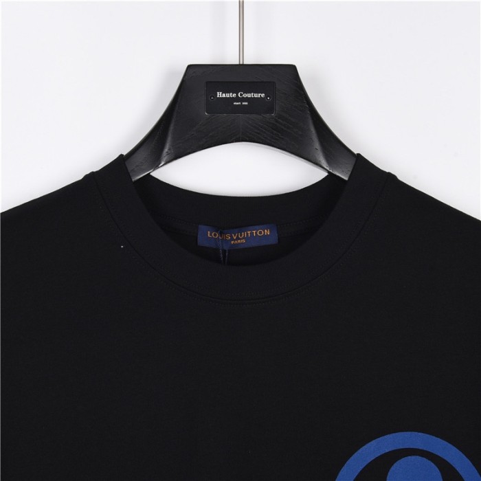 Clothes Louis Vuitton 561