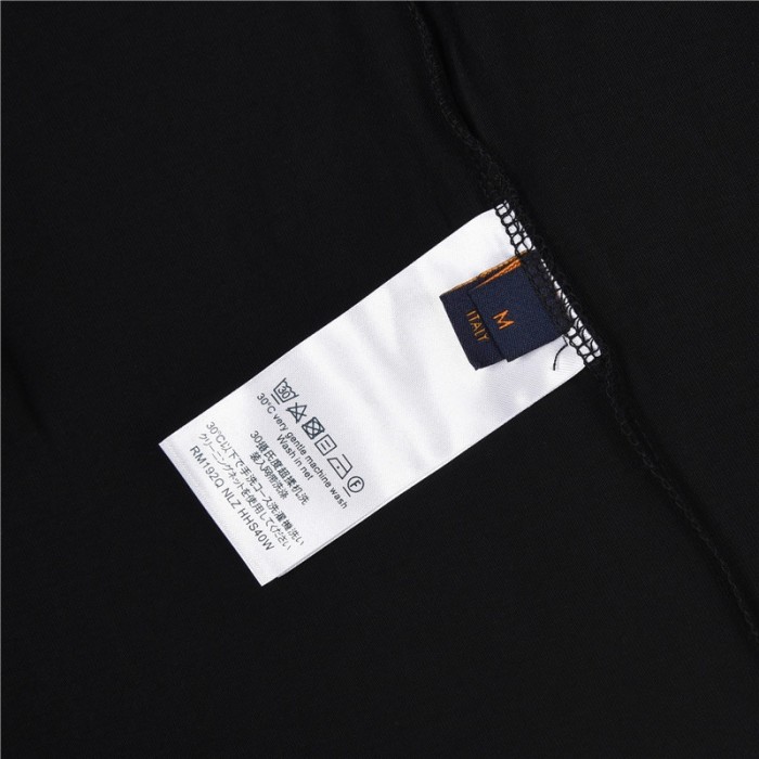 Clothes Louis Vuitton 594