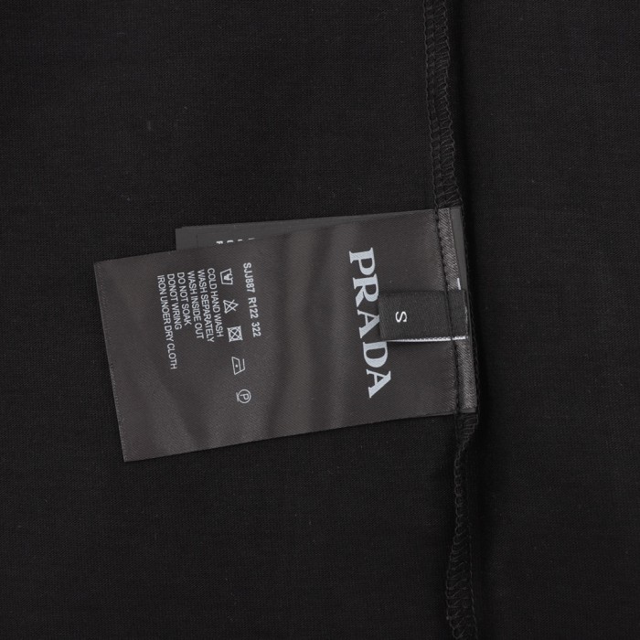 Clothes Prada 95