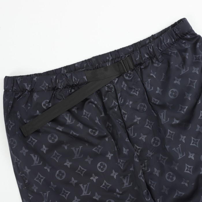 Clothes Louis Vuitton 572