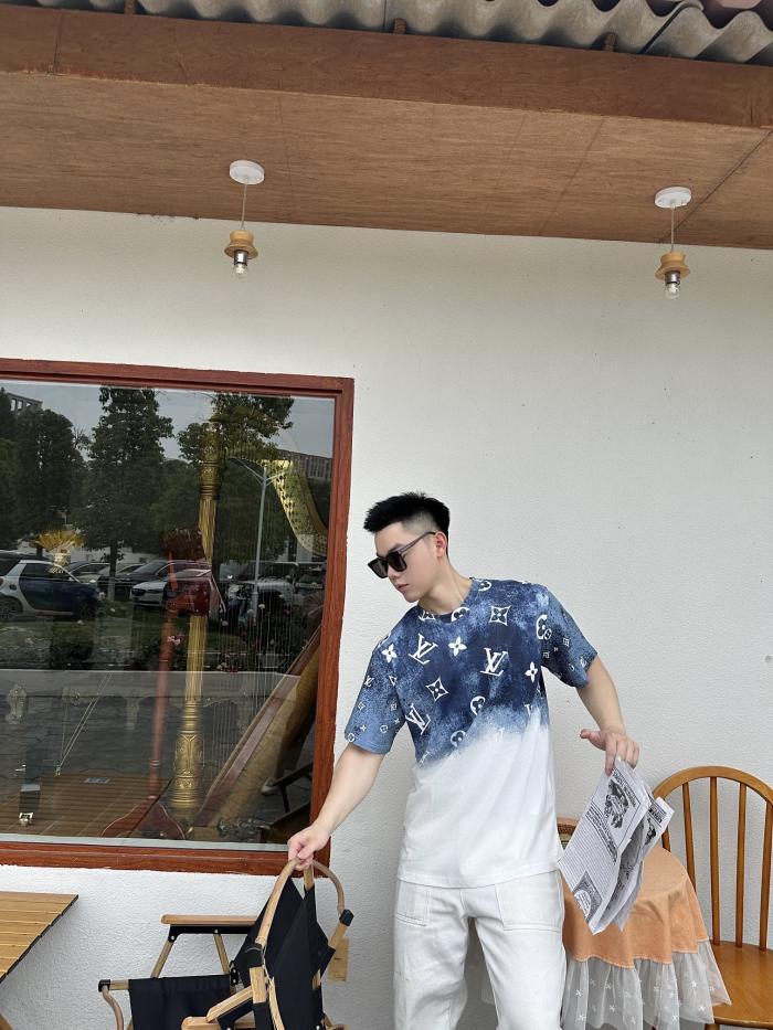 Clothes Louis Vuitton 576