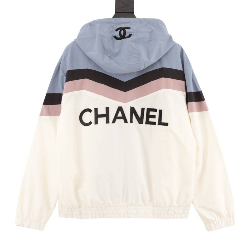 Clothes CHANEL 32