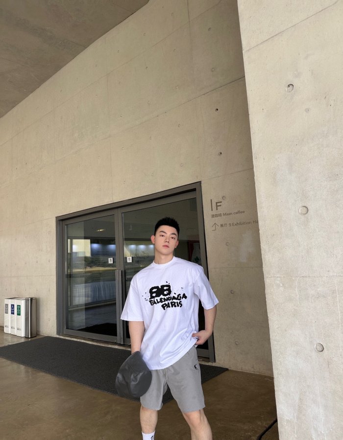 Clothes Balenciaga 270