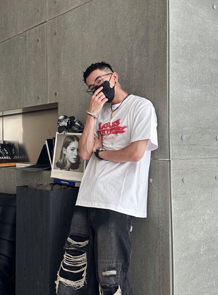 Clothes Louis Vuitton 597