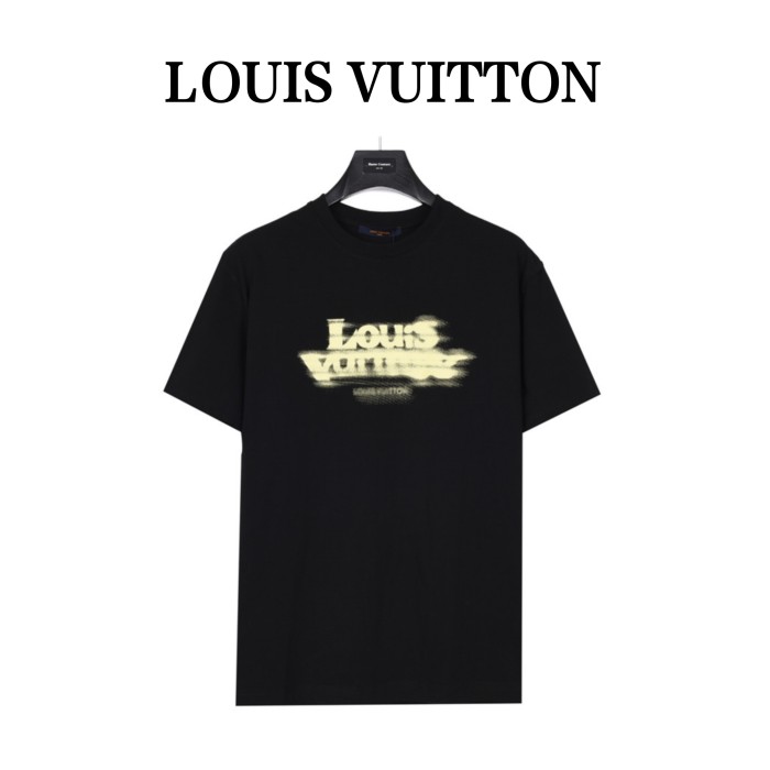 Clothes Louis Vuitton 596