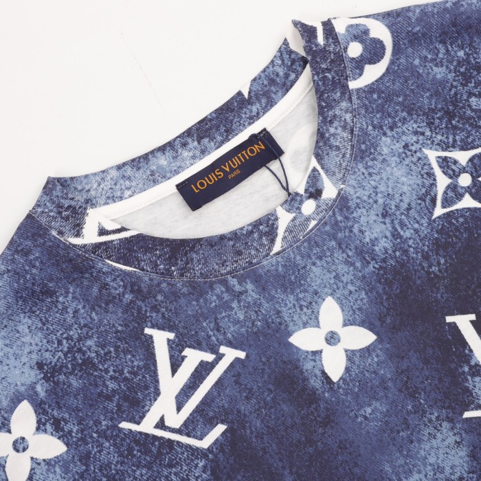 Clothes Louis Vuitton 576