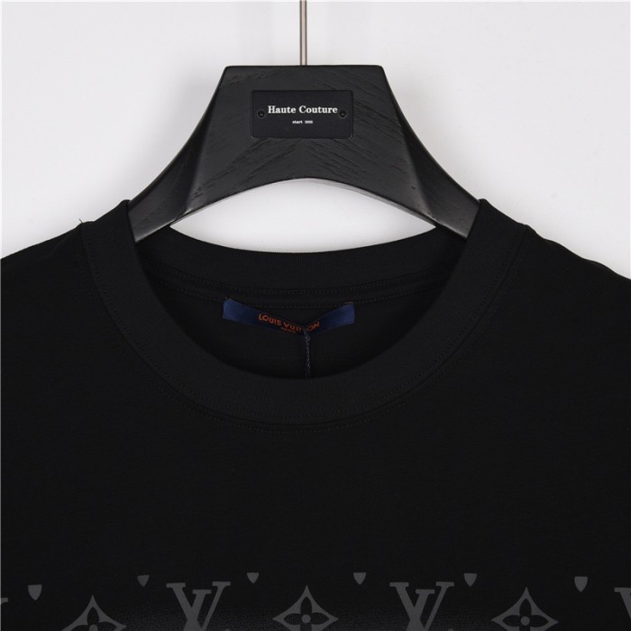 Clothes Louis Vuitton 573