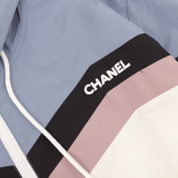 Clothes CHANEL 32