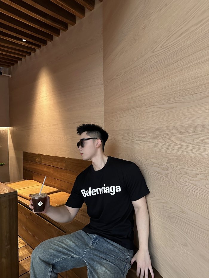 Clothes Balenciaga 384