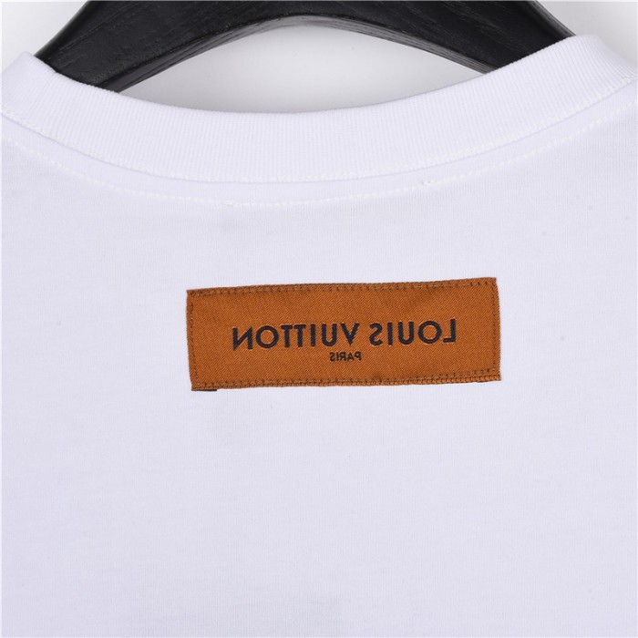 Clothes Louis Vuitton 591