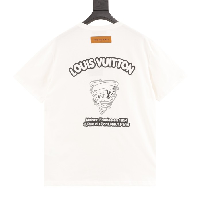 Clothes Louis Vuitton 570