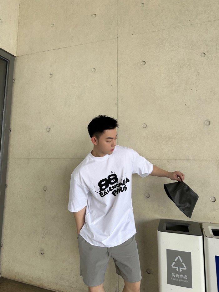 Clothes Balenciaga 270