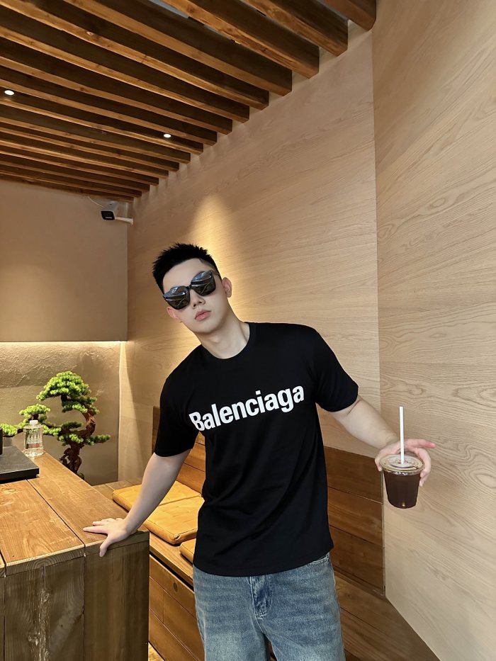 Clothes Balenciaga 384