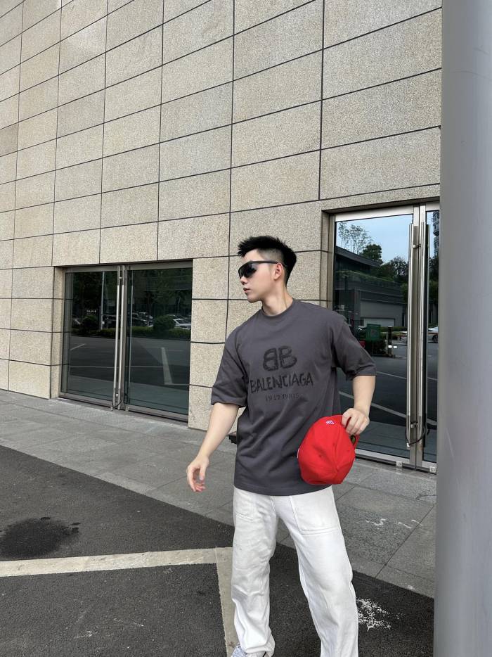 Clothes Balenciaga 386