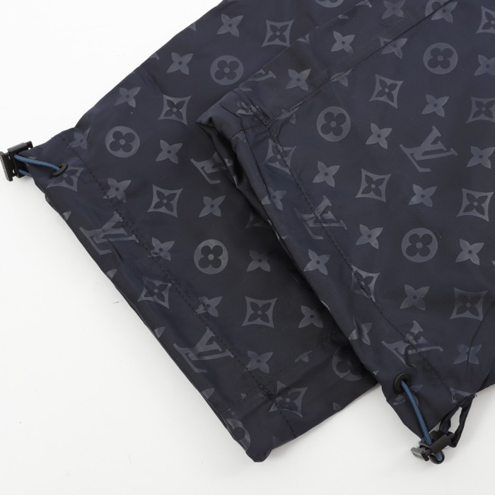 Clothes Louis Vuitton 572