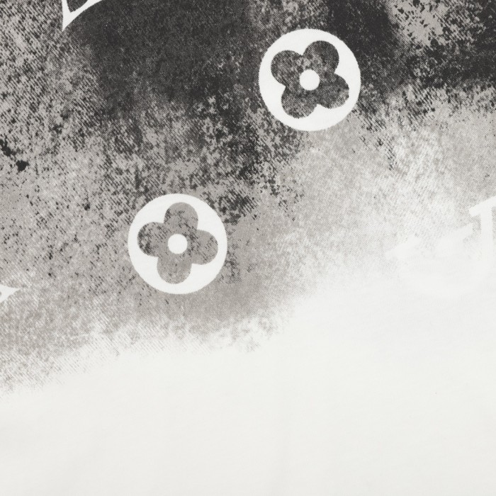 Clothes Louis Vuitton 575