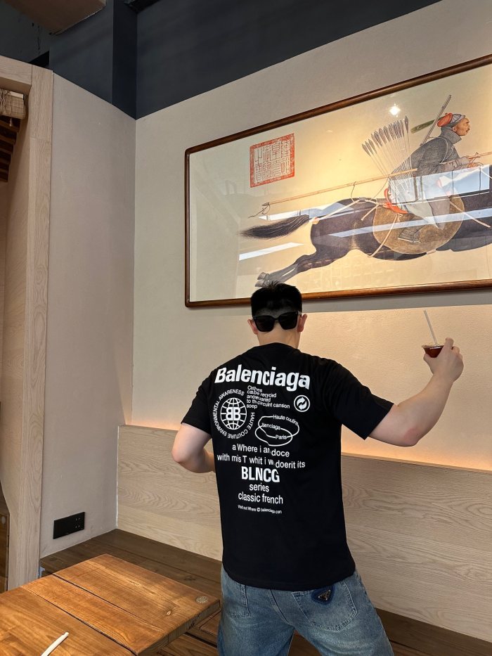 Clothes Balenciaga 384