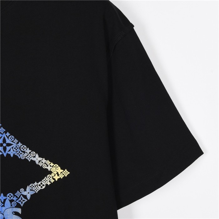 Clothes Louis Vuitton 592