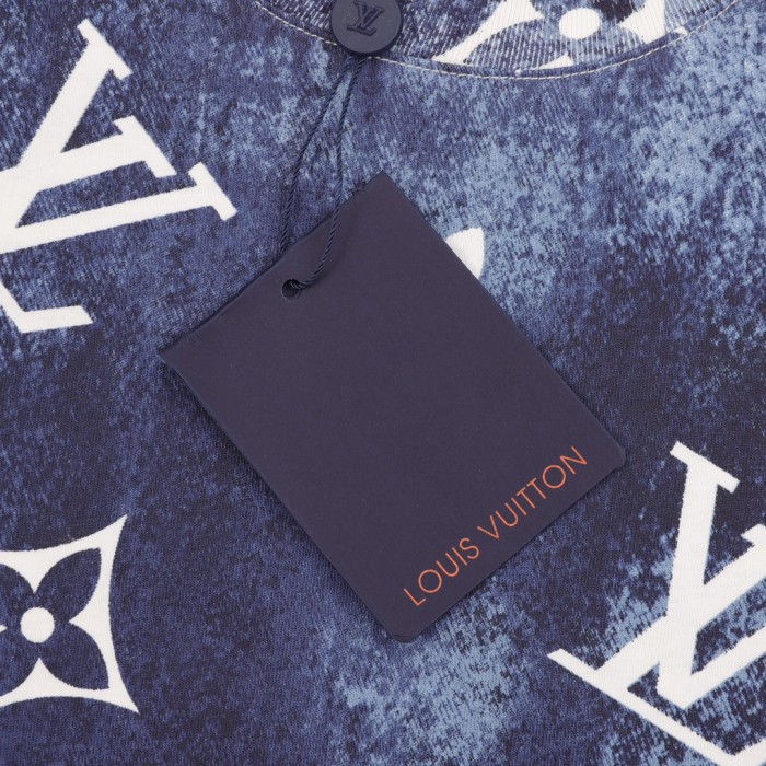 Clothes Louis Vuitton 576