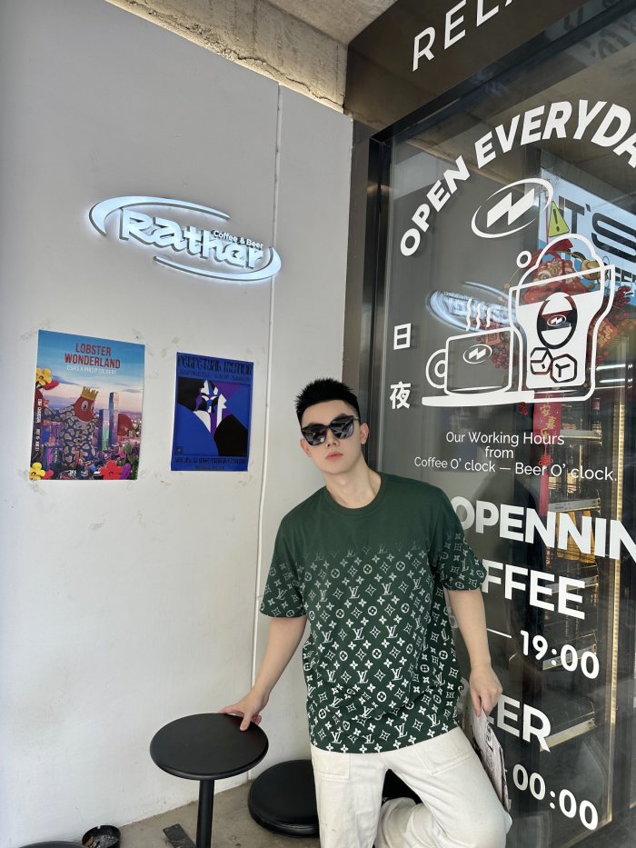 Clothes Louis Vuitton 578