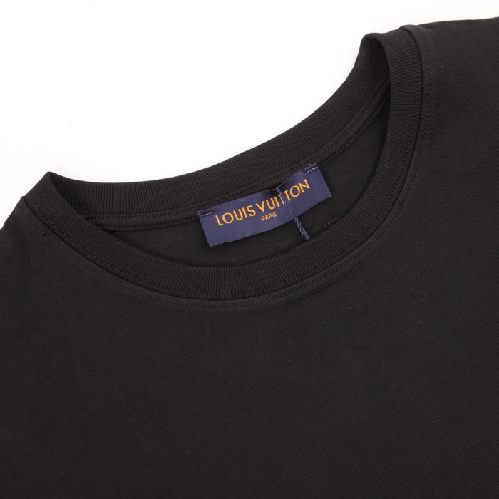 Clothes Louis Vuitton 570