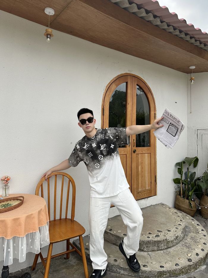 Clothes Louis Vuitton 575