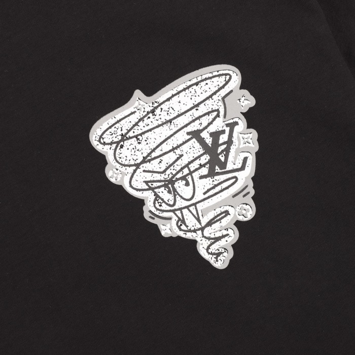 Clothes Louis Vuitton 570