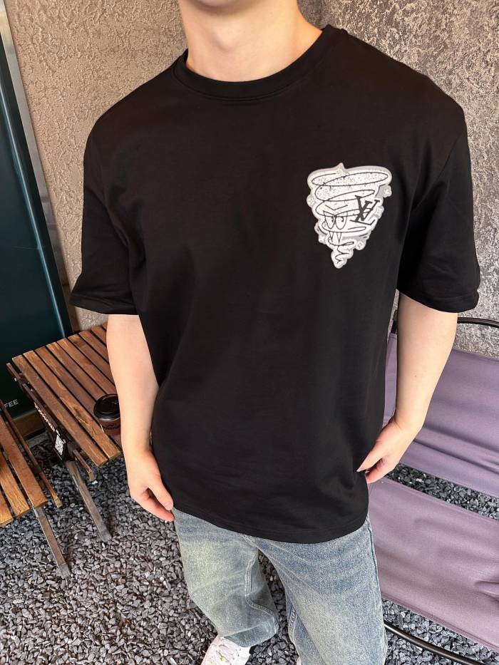 Clothes Louis Vuitton 570