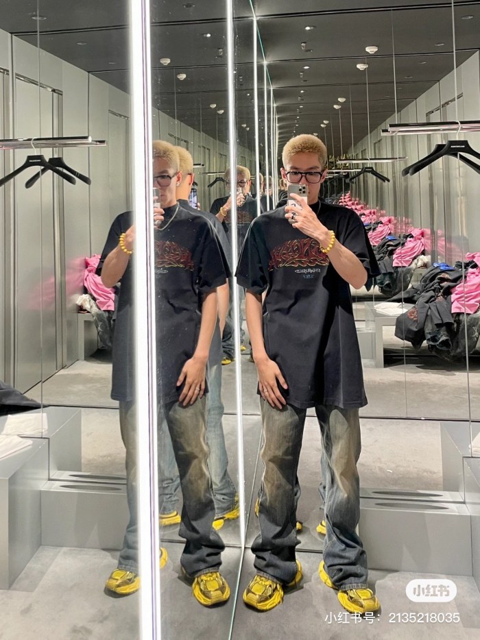 Clothes Balenciaga 375