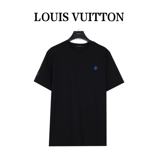Clothes Louis Vuitton 586