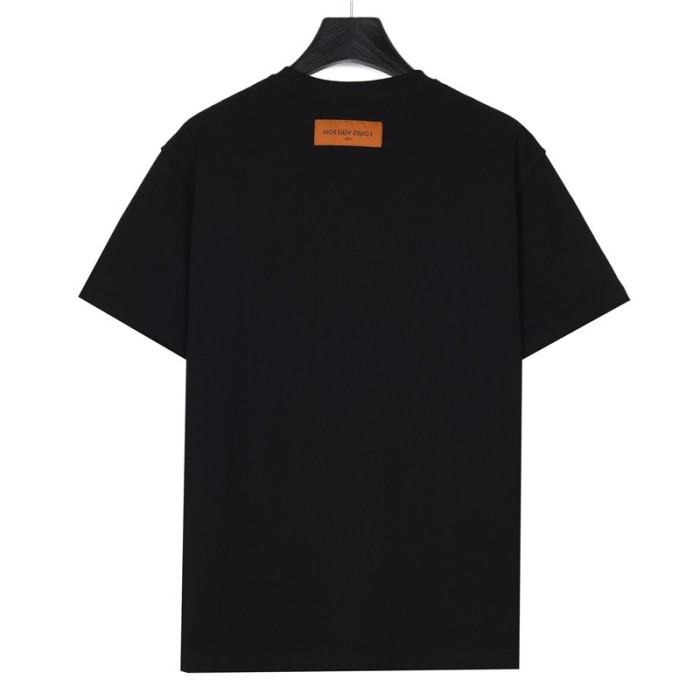 Clothes Louis Vuitton 592