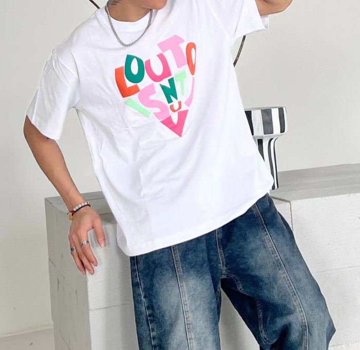 Clothes Louis Vuitton 605