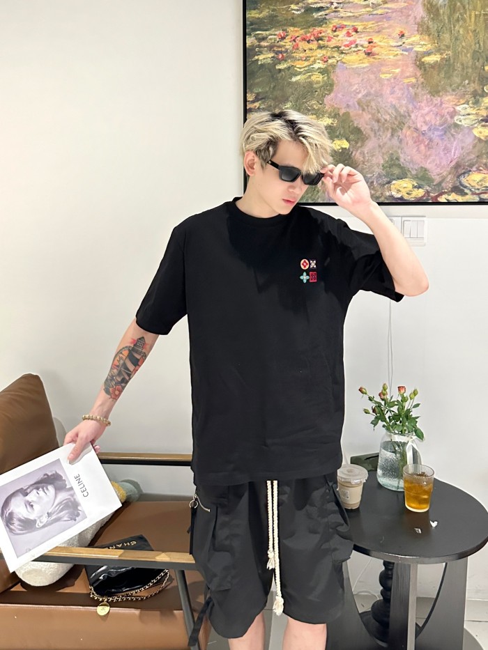 Clothes Louis Vuitton 613