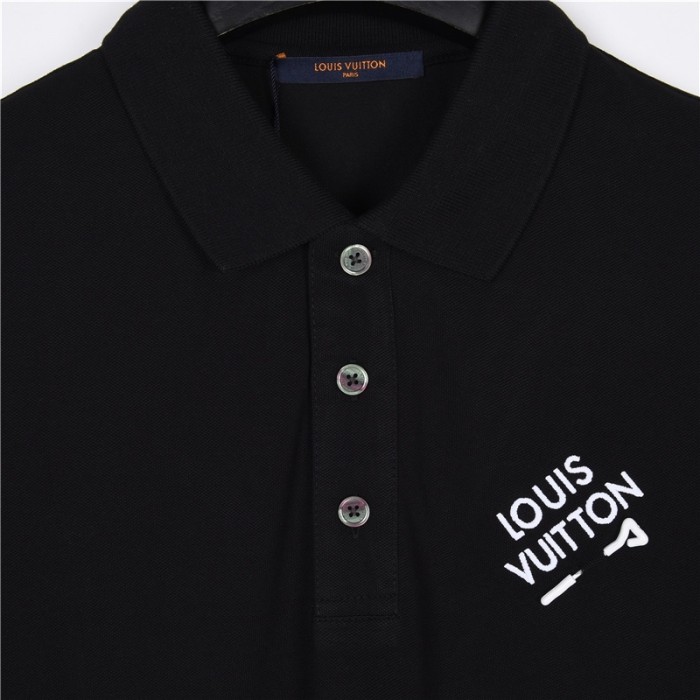 Clothes Louis Vuitton 600